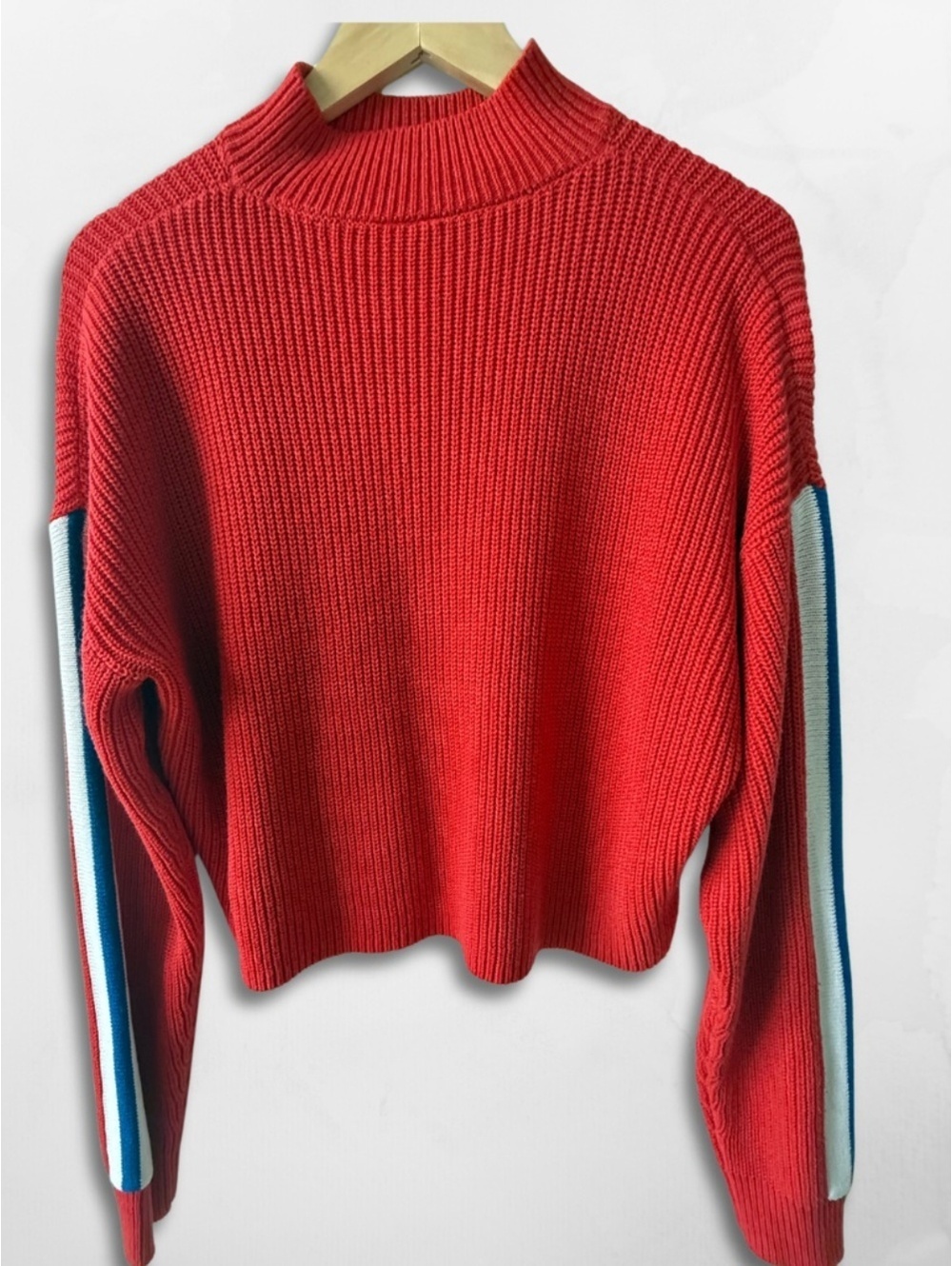 🌈 4 for $40 🌈 Cropped Sweater with Stripe Sleeves in Red, Size S